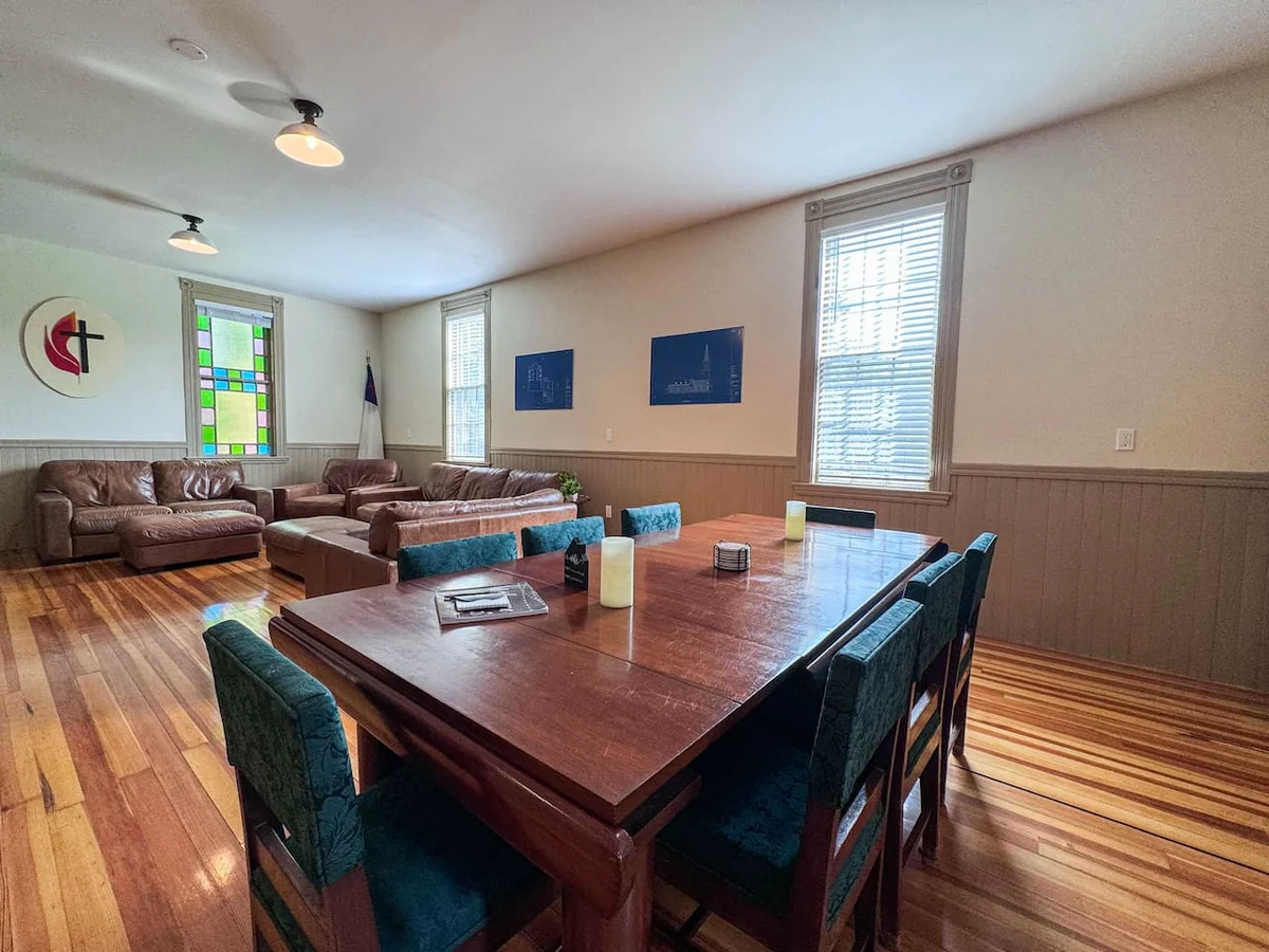The Trilogy | Sleeps 36, 3 Hot Tubs, 19 Beds, Pond #109