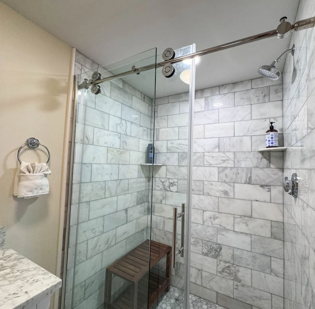 The Trilogy | Sleeps 36, 3 Hot Tubs, 19 Beds, Pond #30