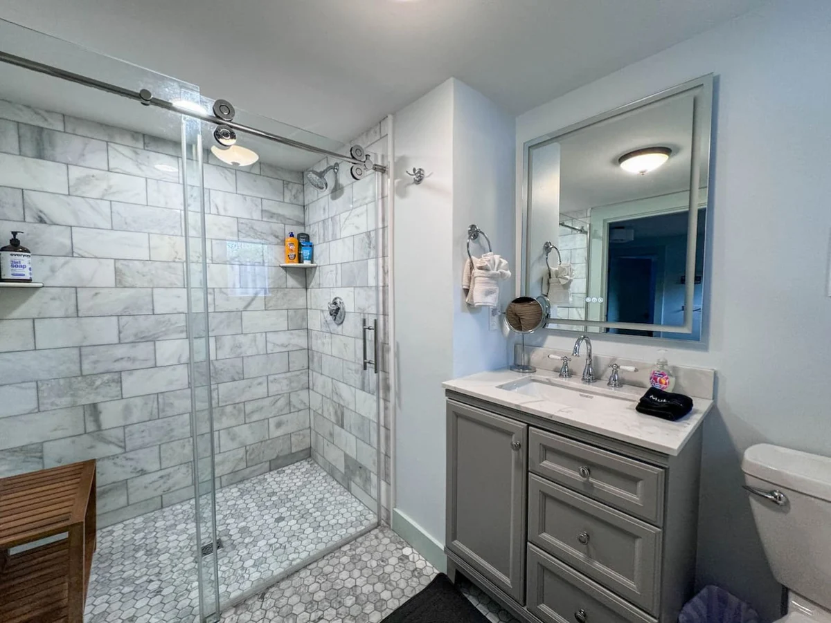 The Trilogy | Sleeps 36, 3 Hot Tubs, 19 Beds, Pond #35