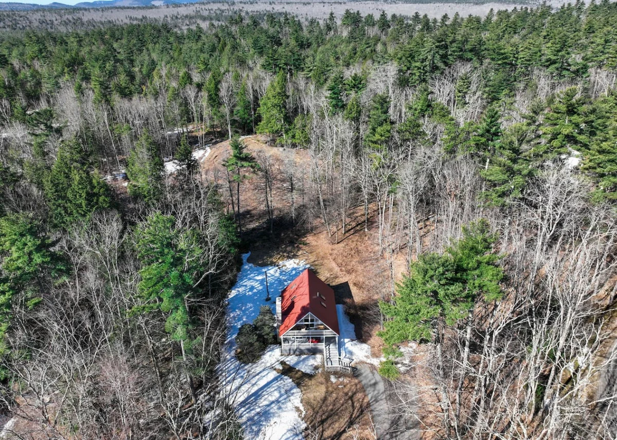 The West Nest | Private, Hot Tub, Central, 4 Bdrm #20