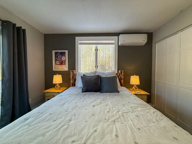 Bedroom 3 image 1