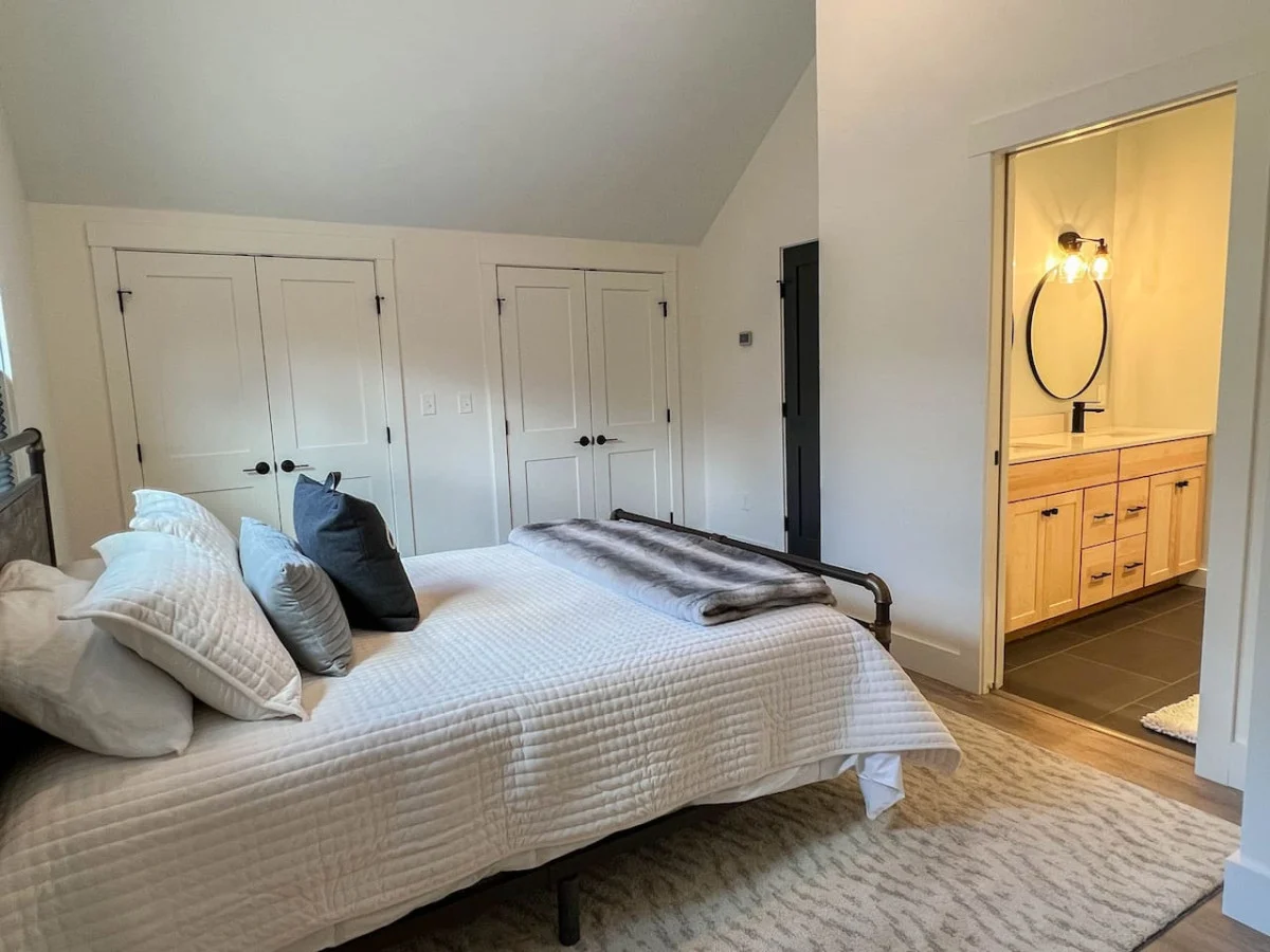 The Whitaker House | Luxe | Heart of the Valley #51