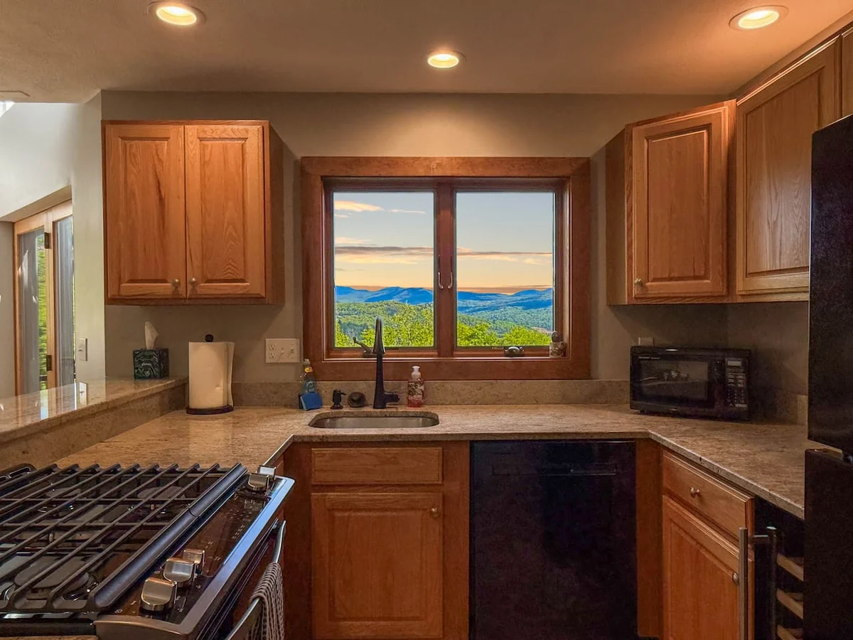 Vista Ridge | Mountain Escape, Majestic Views + AC #11