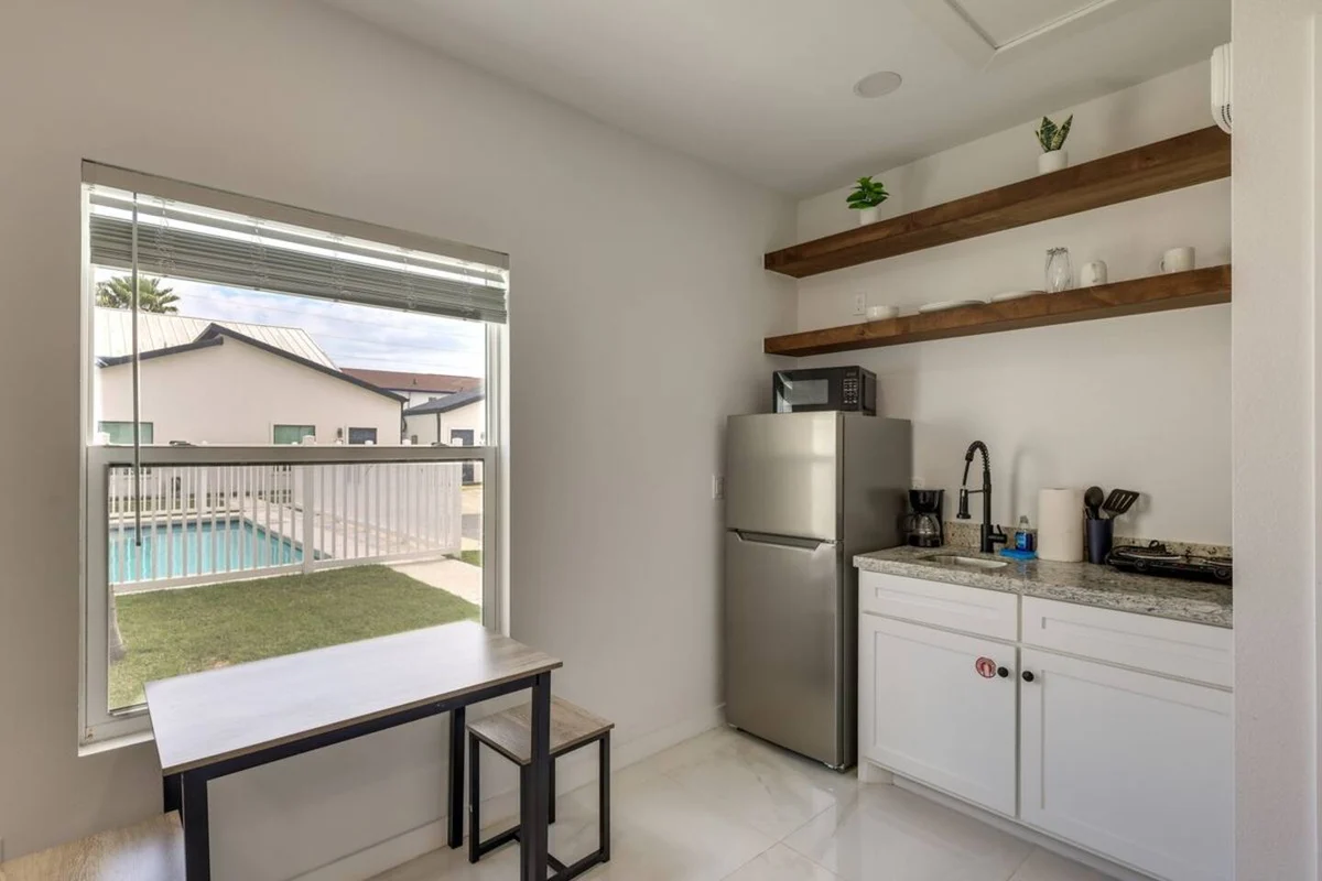 Apartment in South Padre Island property photo 2