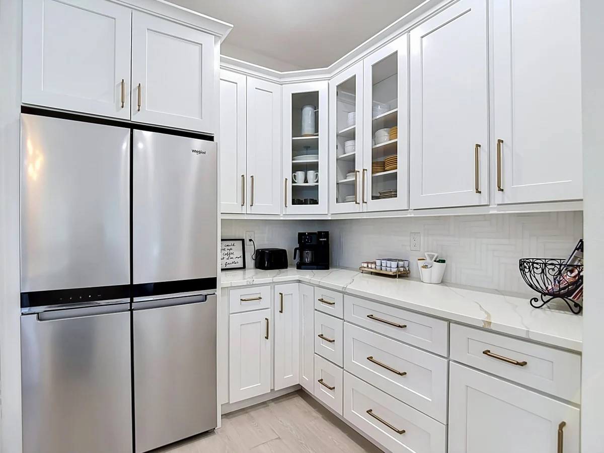 Designer 4 BR. Chef's Kitchen. Gazebo Outdoor Retreat. #11