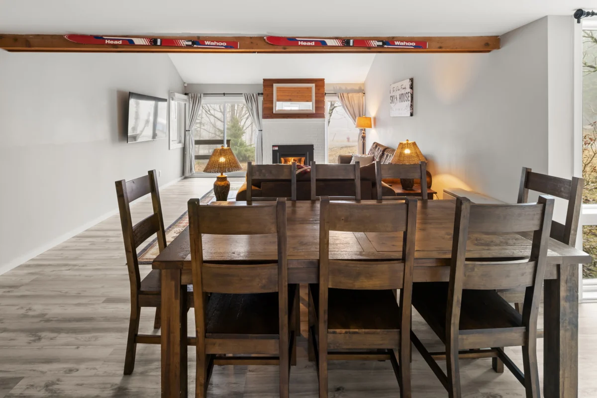 Jay Peak Luxury Tramside Condo | Ski-In/Out | Walk Everywhere | Steps to Waterpark | Dog Friendly #25
