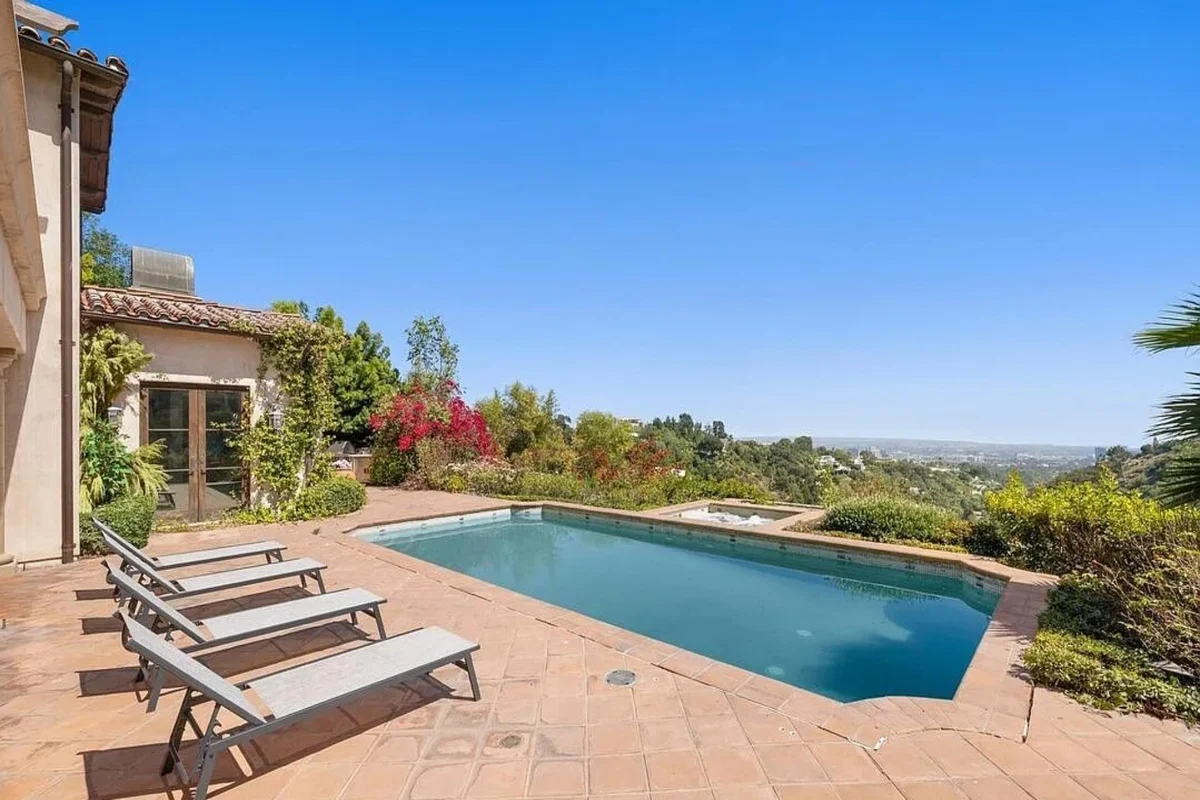 Property in Bel Air property photo 3