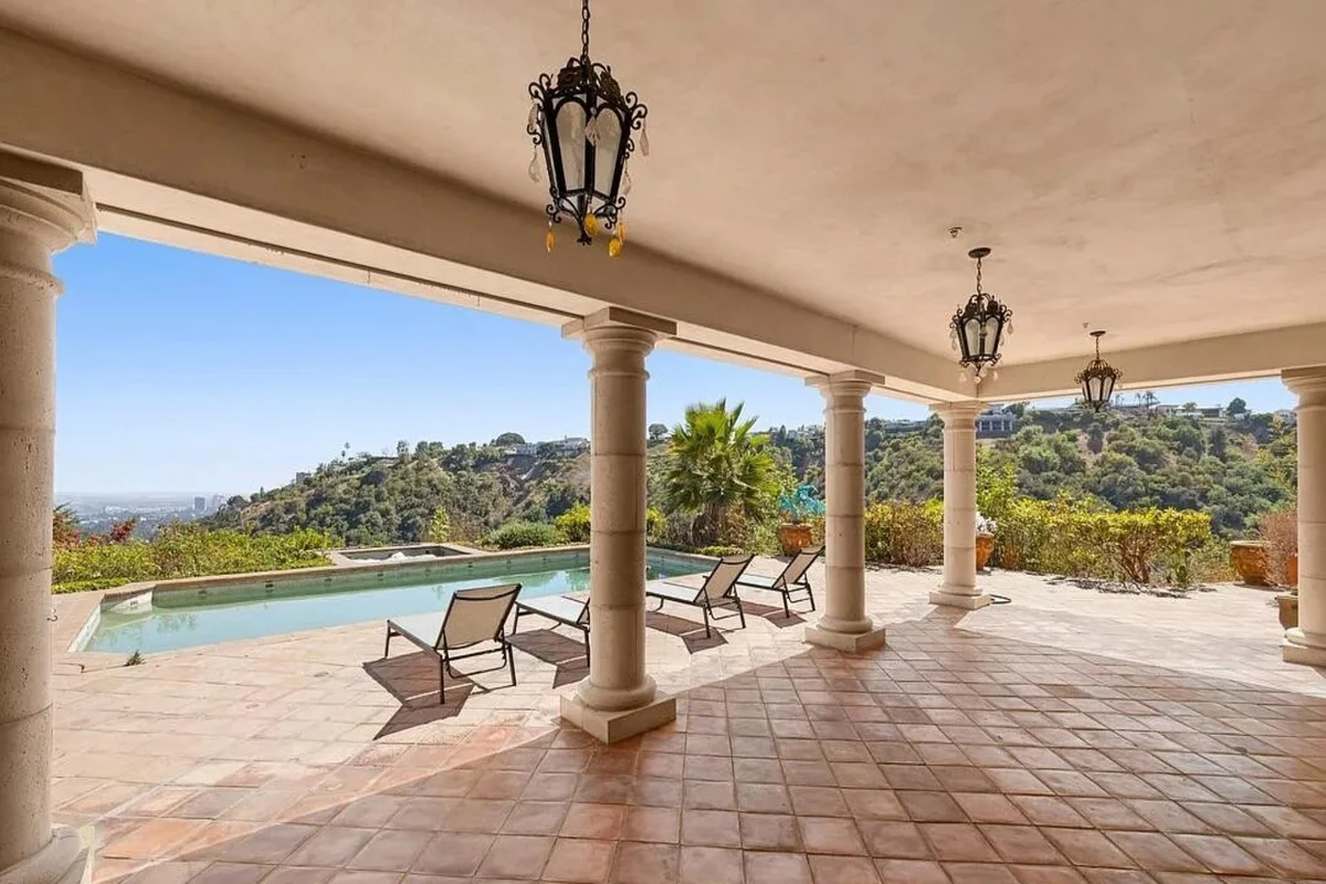 Property in Bel Air property photo 4