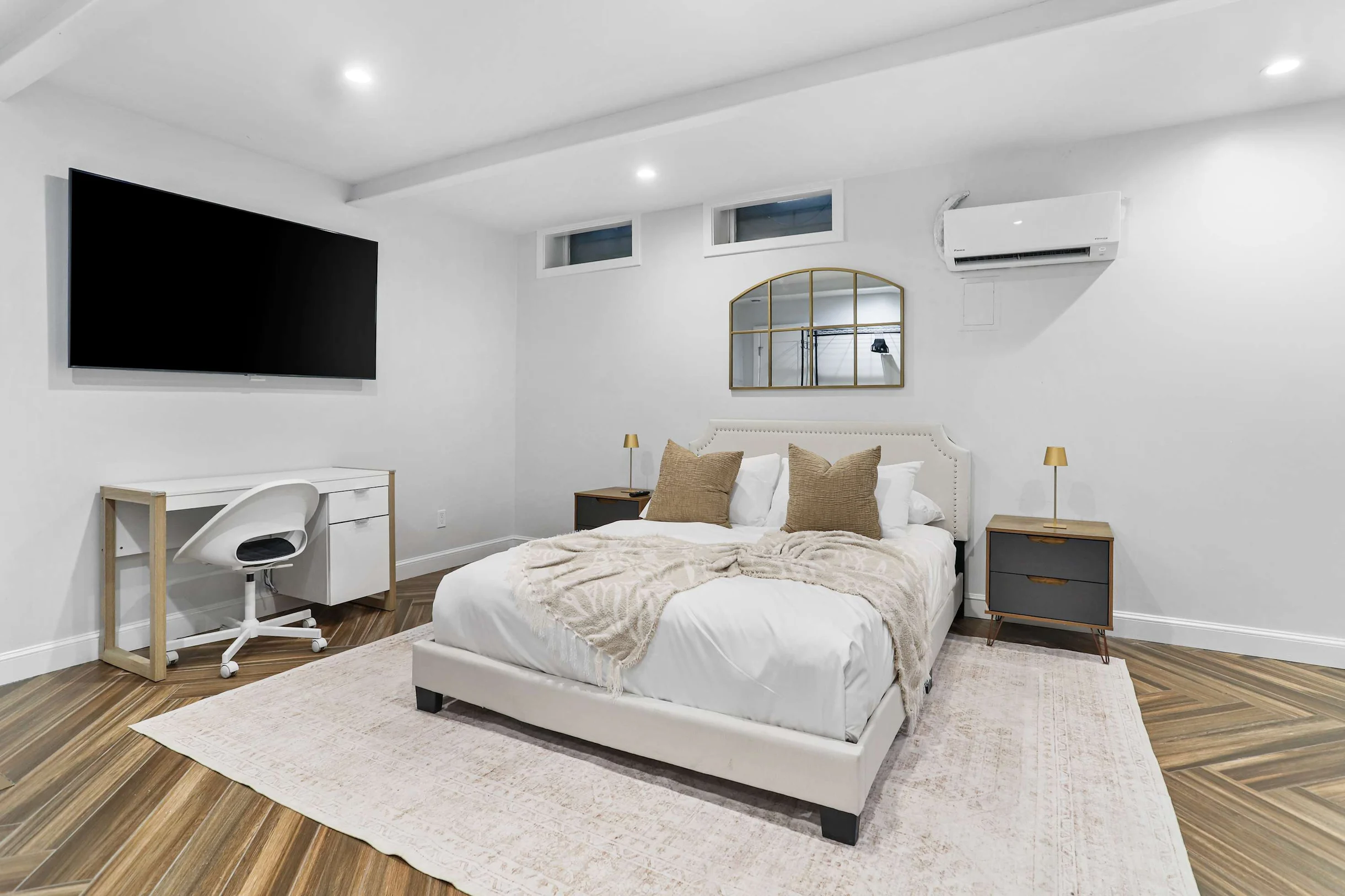 Apartment in District of Columbia property photo 4