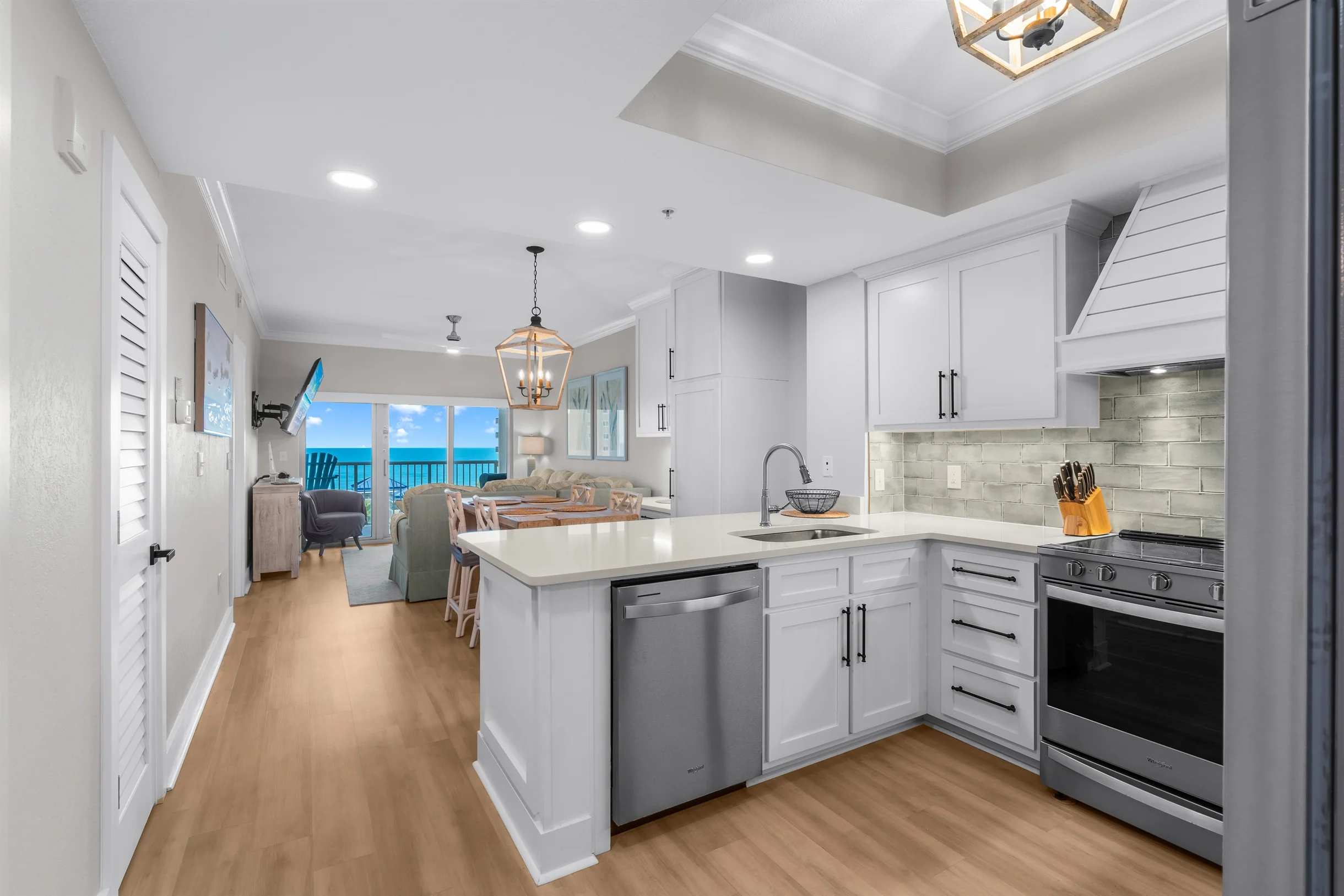 Condo in Gulf Shores property photo 4
