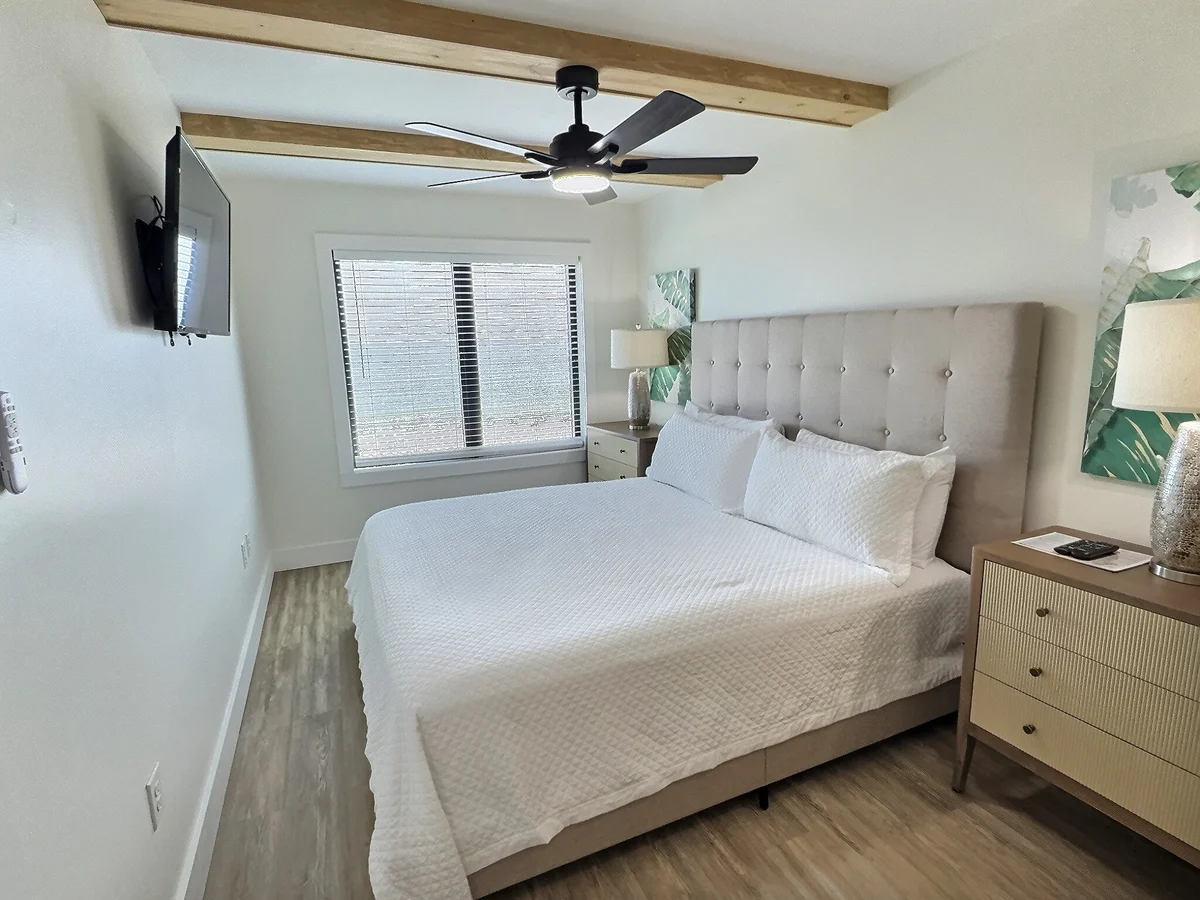 Bedroom 1 image 1
