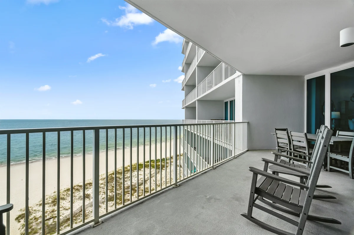 Lighthouse 715 property photo 3