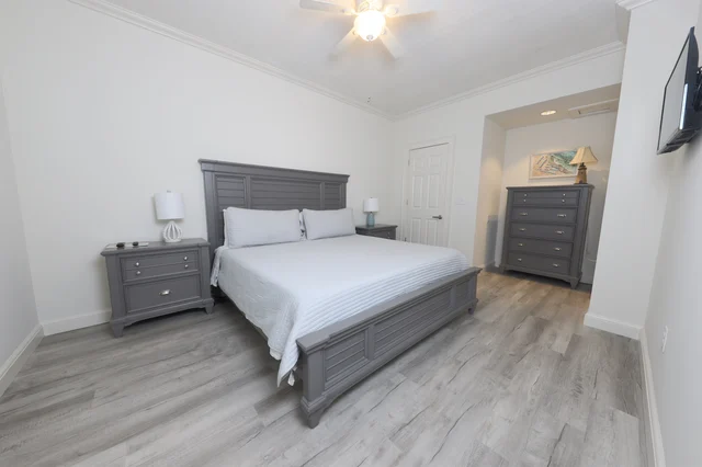 Bedroom 4 image 1