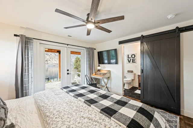 Bedroom 1 image 1