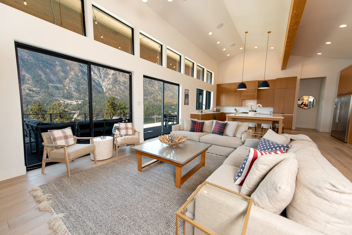 Home in Manson property photo 2