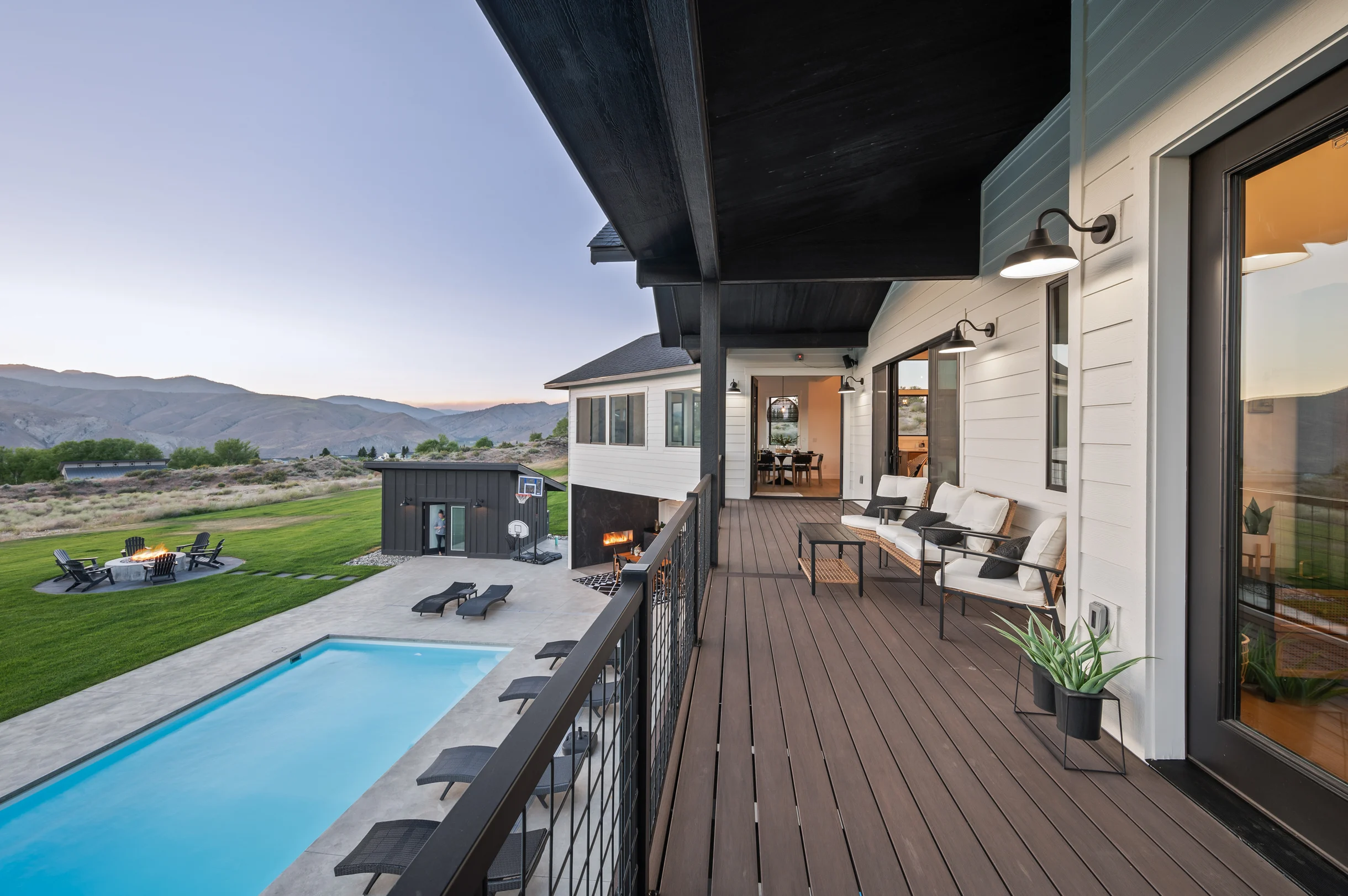 Home in Orondo property photo 4