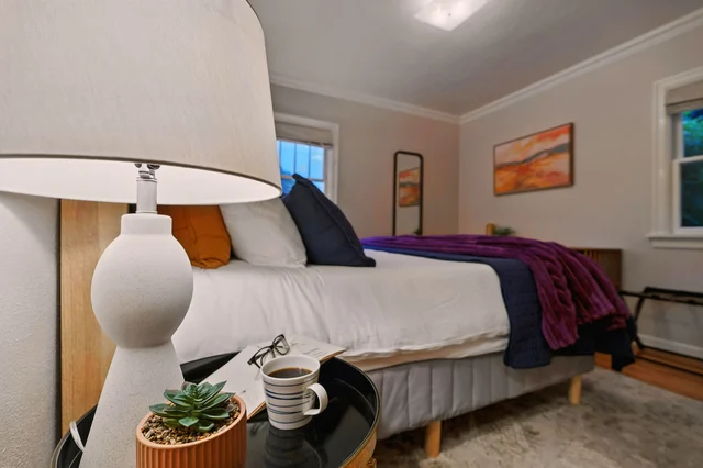 Bedroom 3 image 1