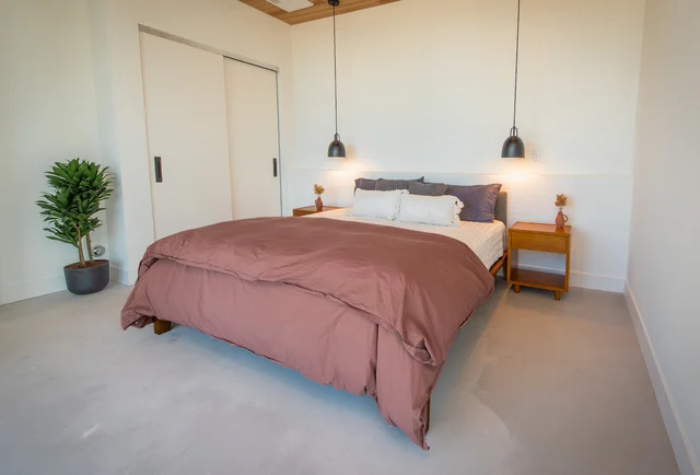 Bedroom 3 image 1