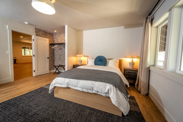 Bedroom 3 image 1