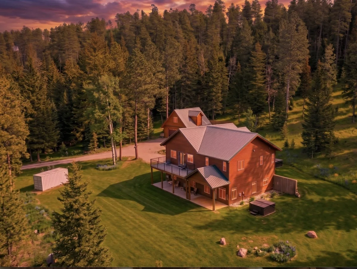 Cozy Cabin: Private Hot Tub, Starlink & Nature #86