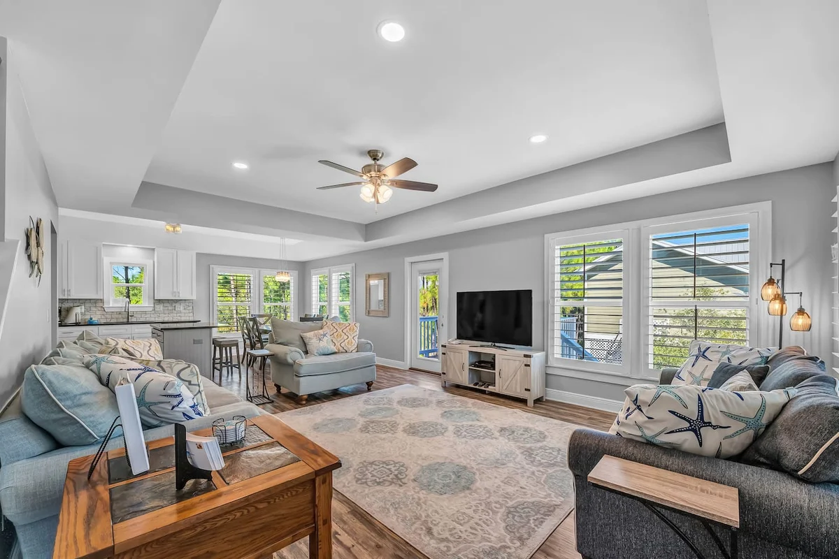 Home in Gulf Shores property photo 4