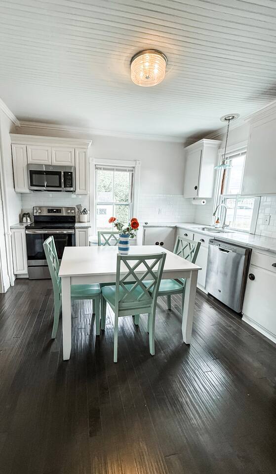 Riverlight, Historic Waterfront Retreat property photo 5