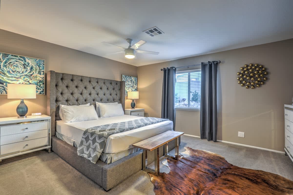 Home in Las Vegas property photo 5