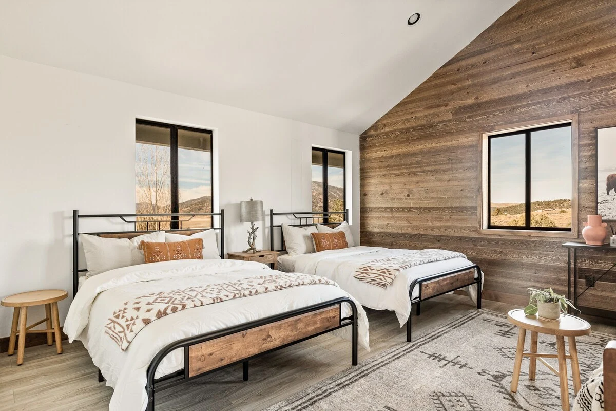 Steel Pine As Seen On TV * Immaculate Views & SPA #248