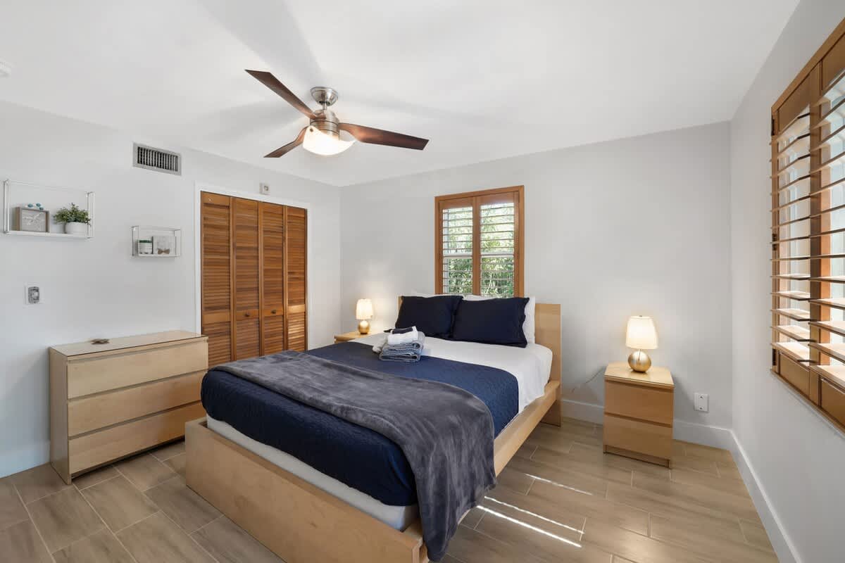 Home in Wilton Manors property photo 3