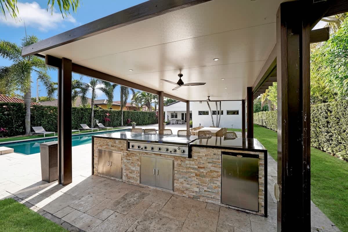 Home in Florida property photo 5