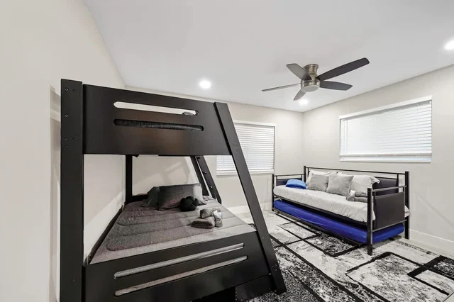 Bedroom image 1