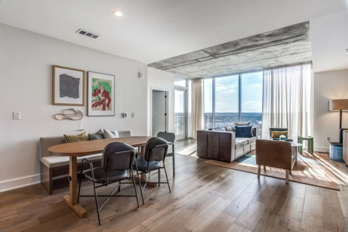 2 BR Lux Panoramic View | Rainey #25