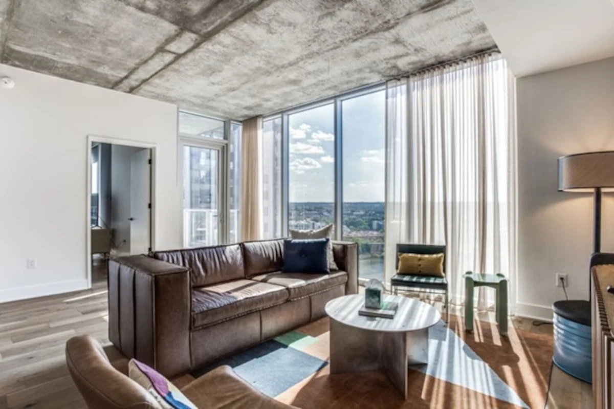 2 BR Lux Panoramic View | Rainey #2