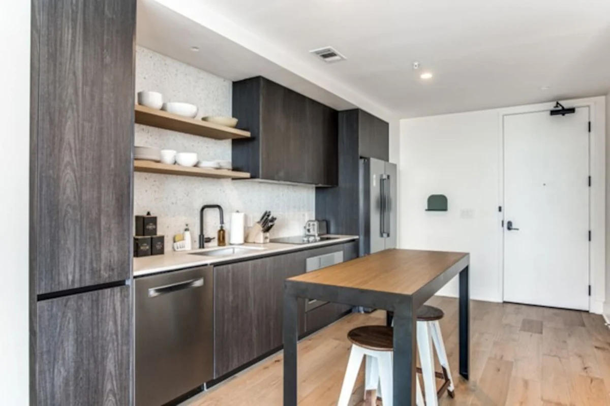2 BR Lux Panoramic View | Rainey #18
