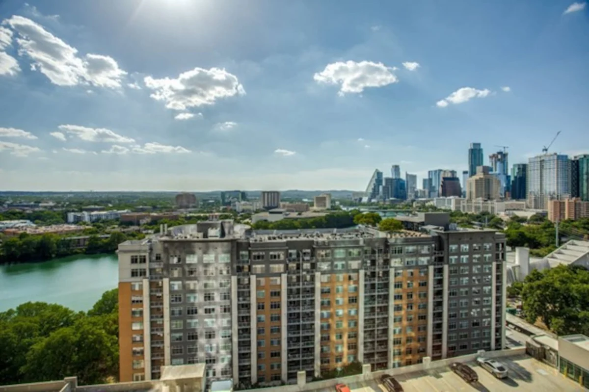2 BR Lux Panoramic View | Rainey #22