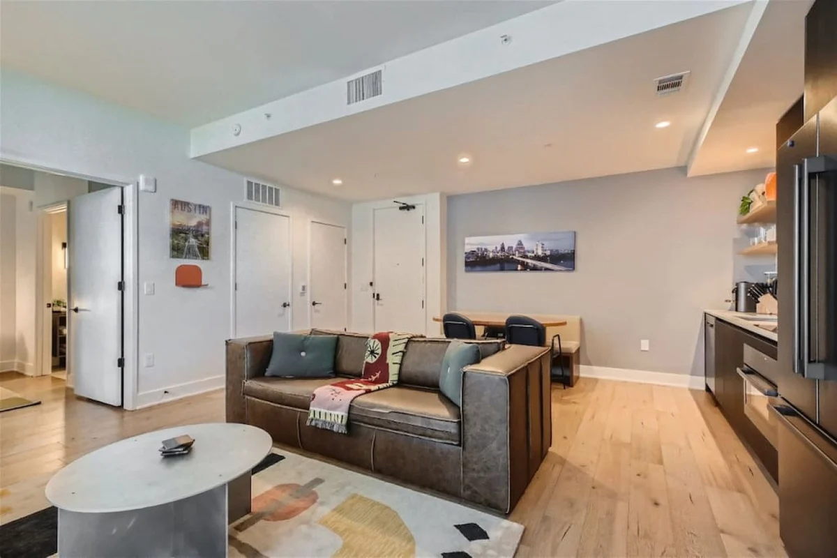 2BD Condo-Rainey St-Best views-RT Pool #2