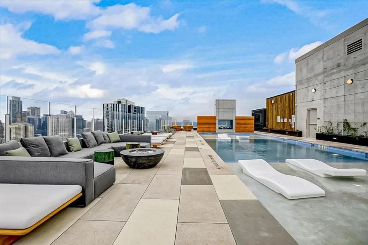 2BD Condo-Rainey St-Best views-RT Pool #24