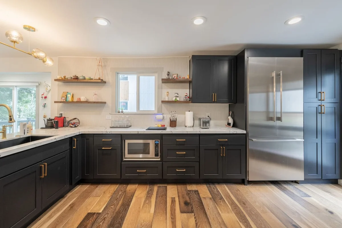 4BR Spacious home | EV charger | Near Green Lake #2