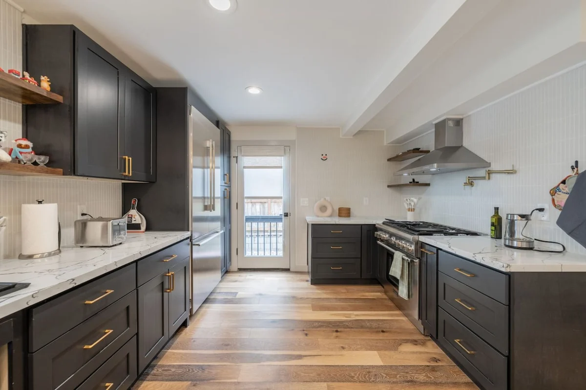 4BR Spacious home | EV charger | Near Green Lake #26