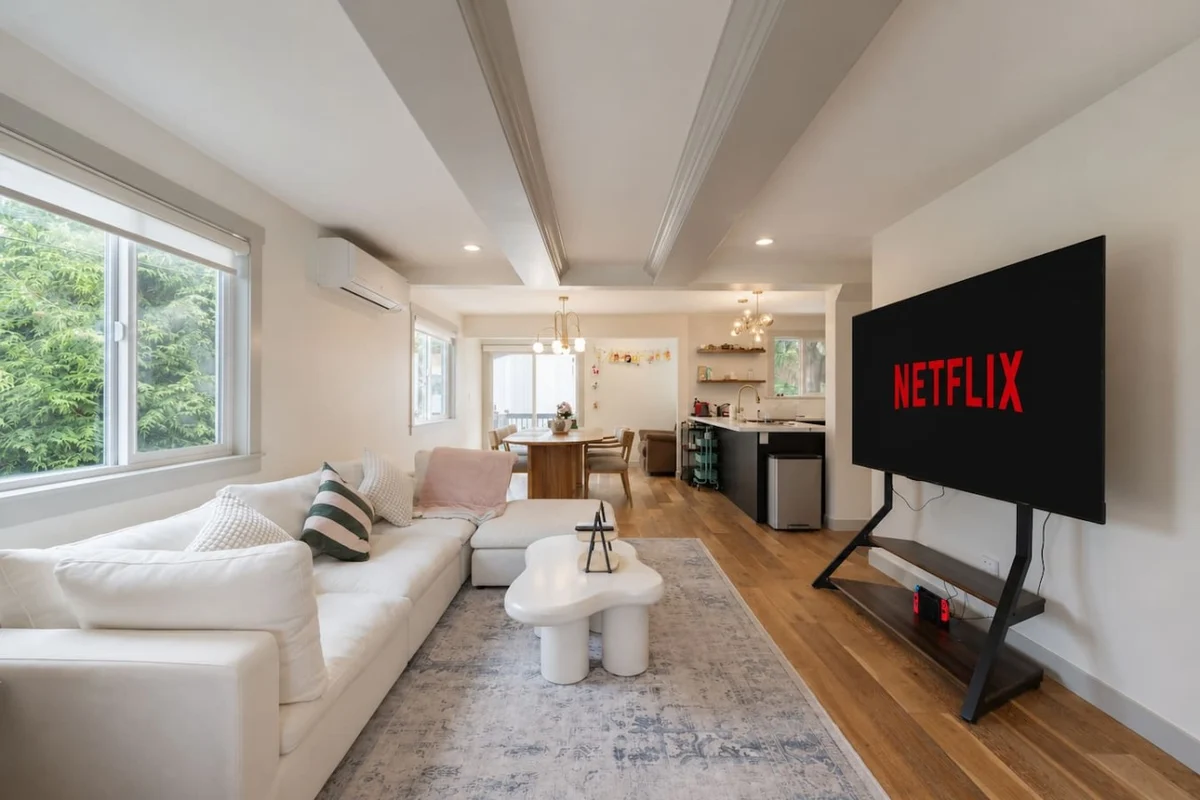 4BR Spacious home | EV charger | Near Green Lake #46