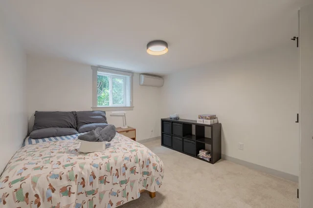 Bedroom 3 image 1