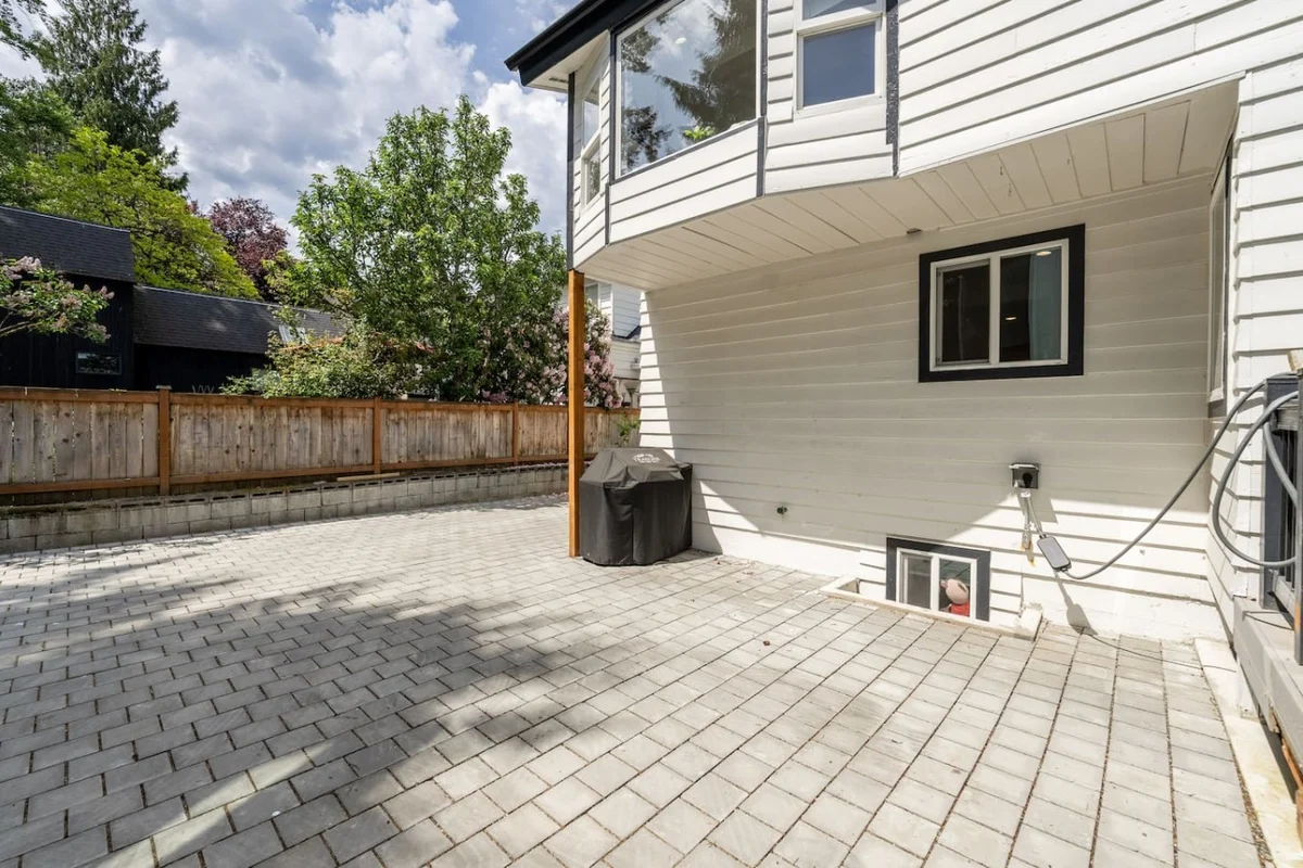 4BR Spacious home | EV charger | Near Green Lake #58