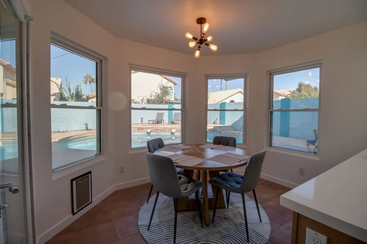 Ahwatukee Oasis, 4BR Pool, Putting Green #12