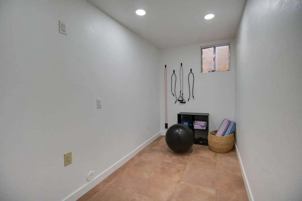 Ahwatukee Oasis, 4BR Pool, Putting Green #18