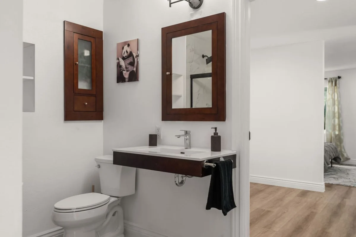 Bayview Bliss | Panoramic Views | In-Law Suite #13
