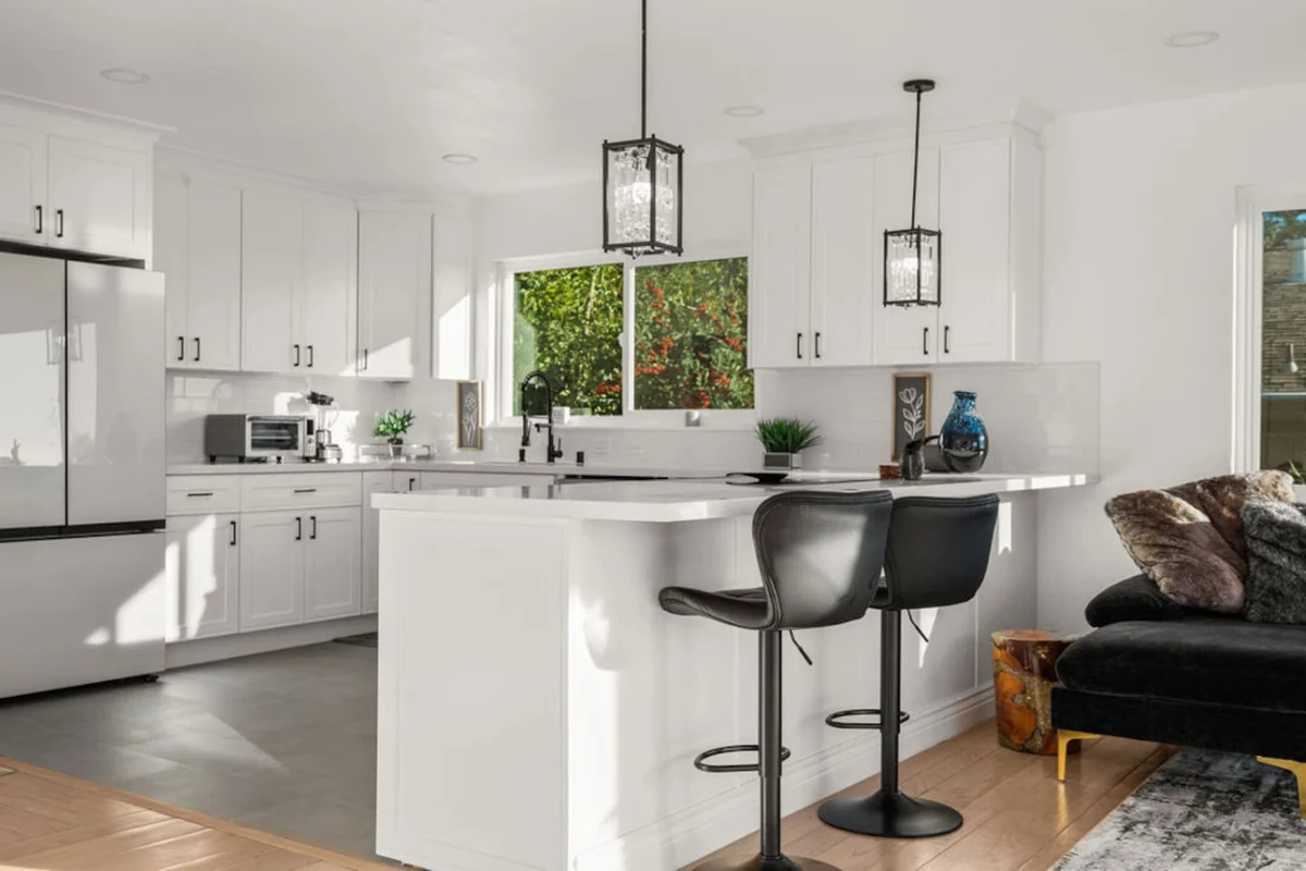 Bayview Bliss | Panoramic Views | In-Law Suite #35