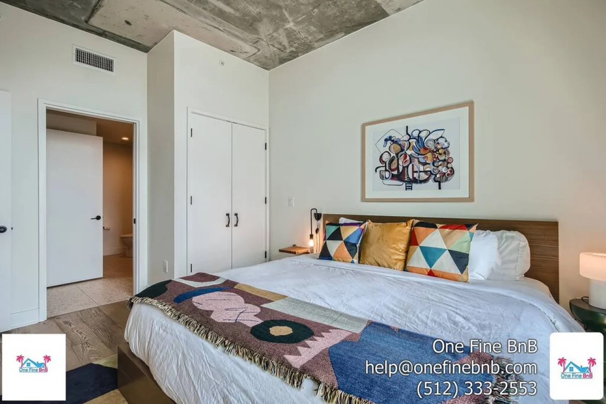 Home in Austin property photo 3