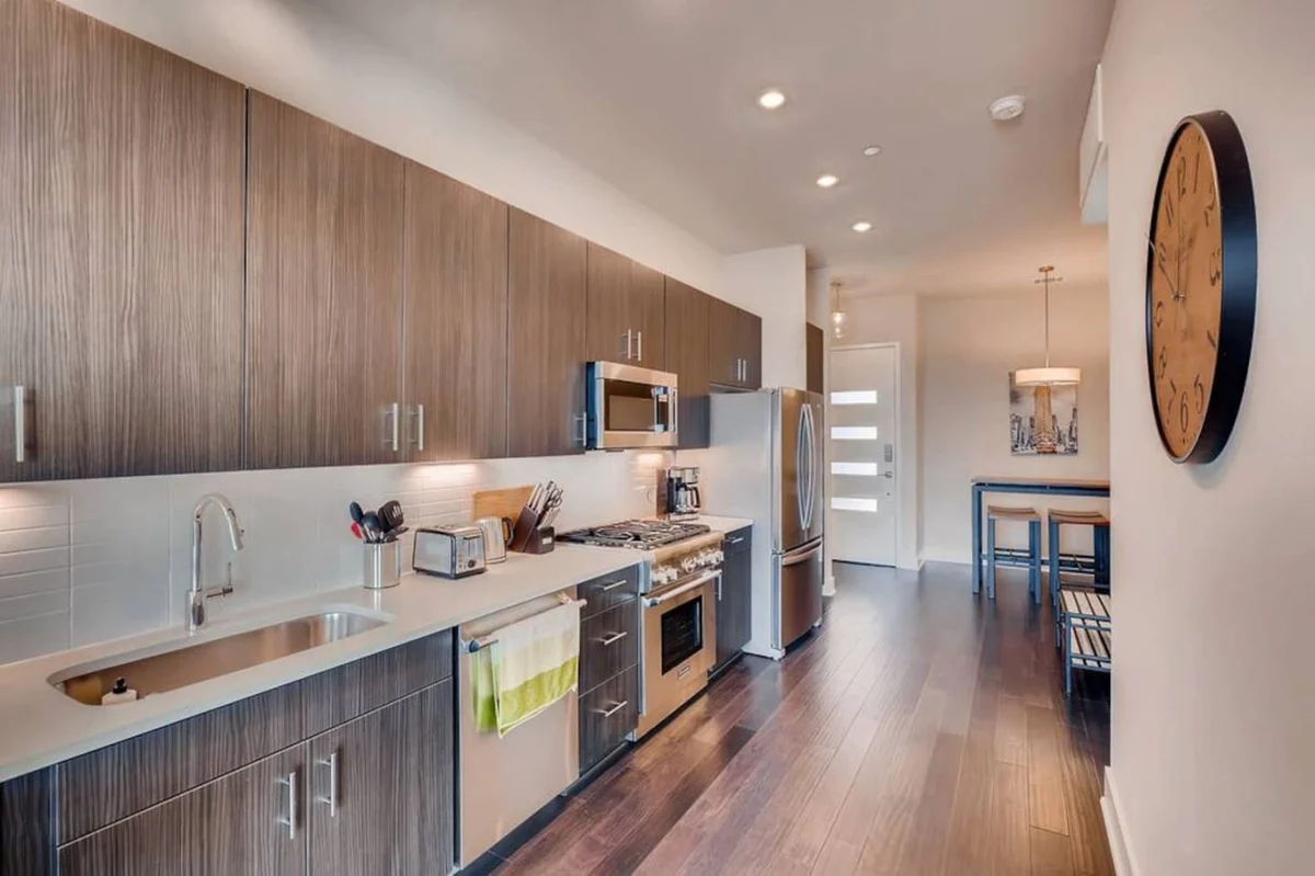 Capitol View Condos | Downtown Austin - Lone Star #4