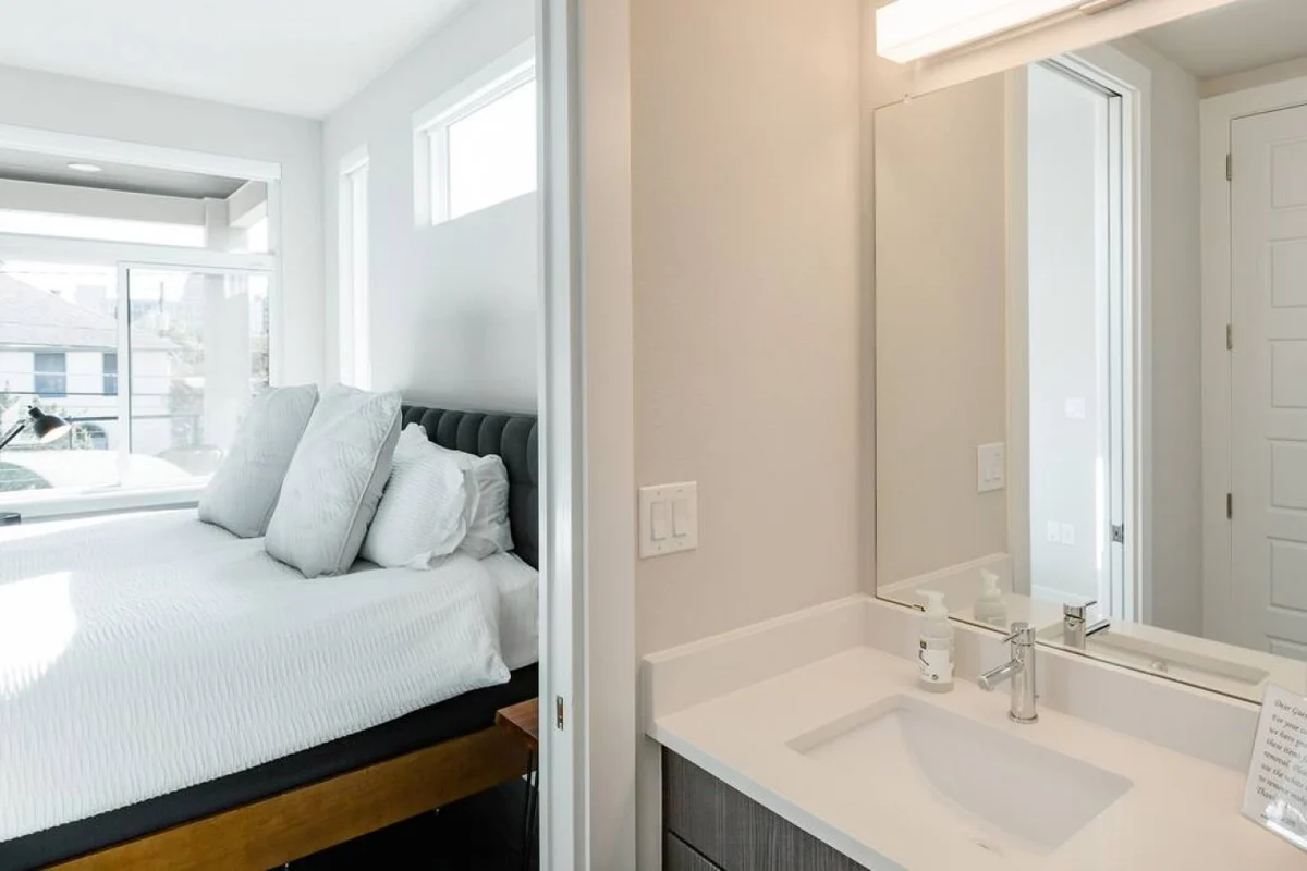 Capitol View Condos by One Fine Bnb - Paramount #10