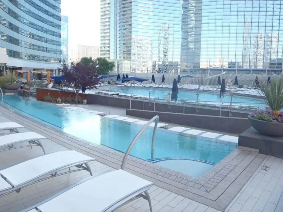 Corner Suite at Vdara Hotel & Spa #18